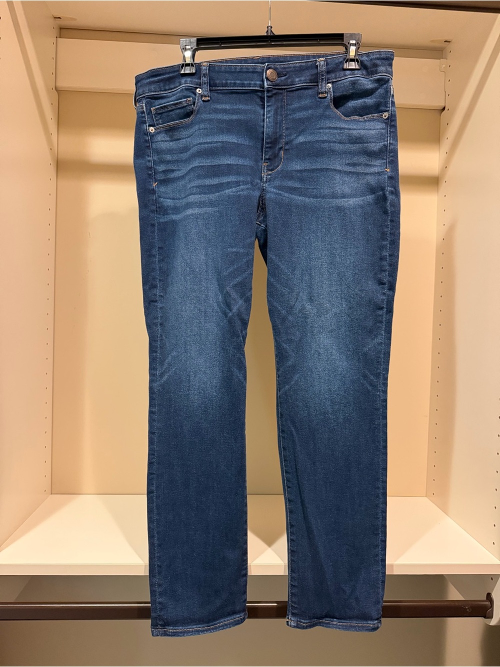 Women’s American Eagle Skinny Jeans